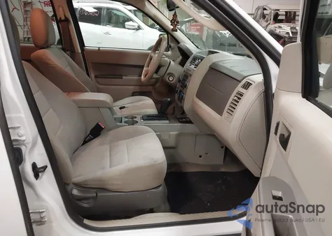 2011 Ford Escape Xlt from USA, damaged, VIN 1FMCU9D78BKB85639